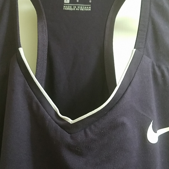 Like New Nike Singlet - Picture 4 of 4